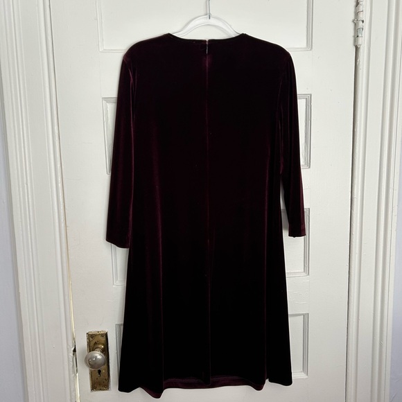 Betsey Johnson Burgundy Velvety Dress with Black Beaded Collar, Women's 8 - Picture 2 of 8